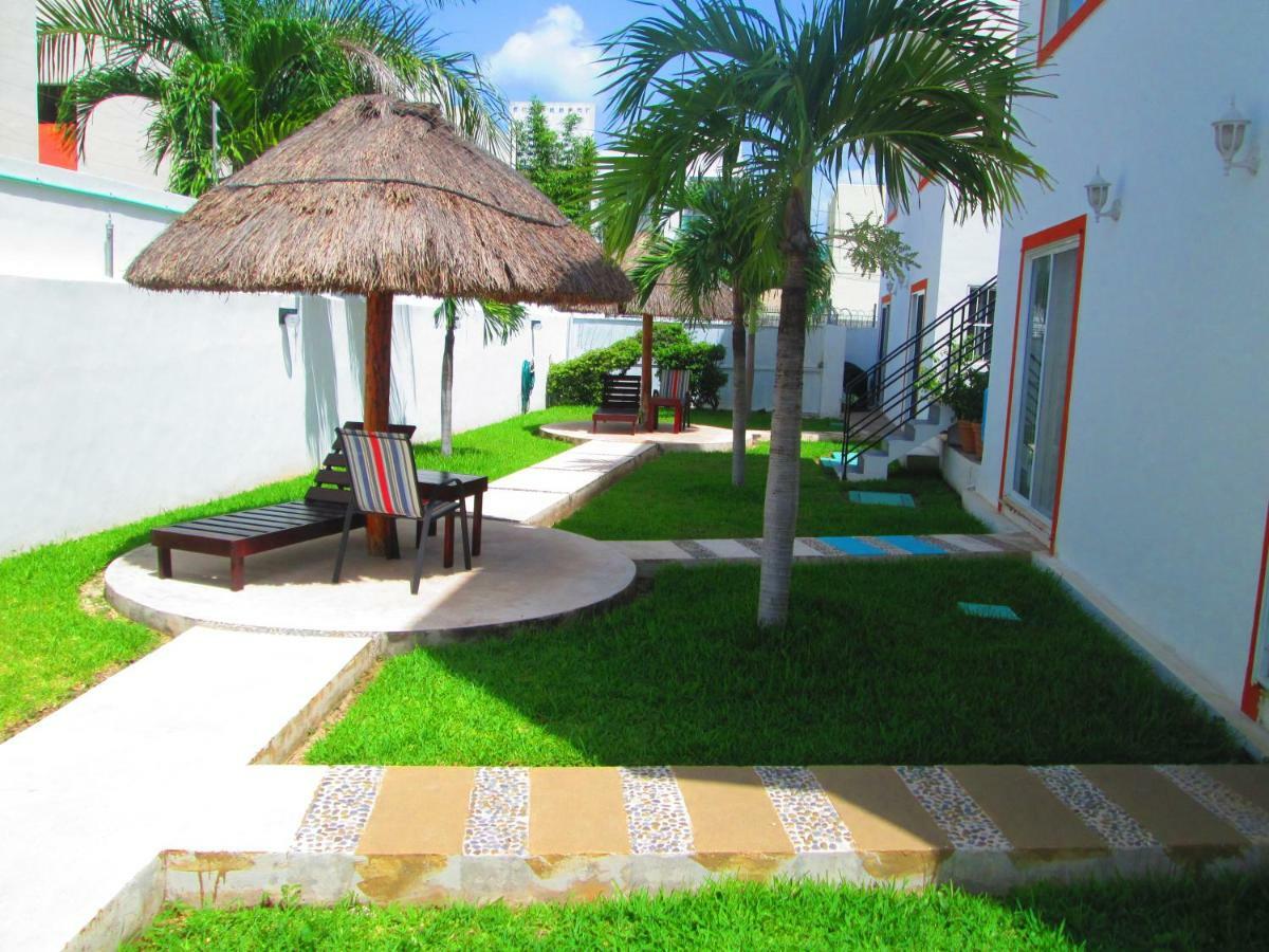Appartamento Departamento Vesuvio Playa del Carmen Esterno foto